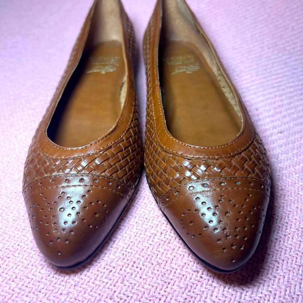 GH Bass Emma Brown Woven Leather Brogue Ballet Flats Almond Toe Womens 5M